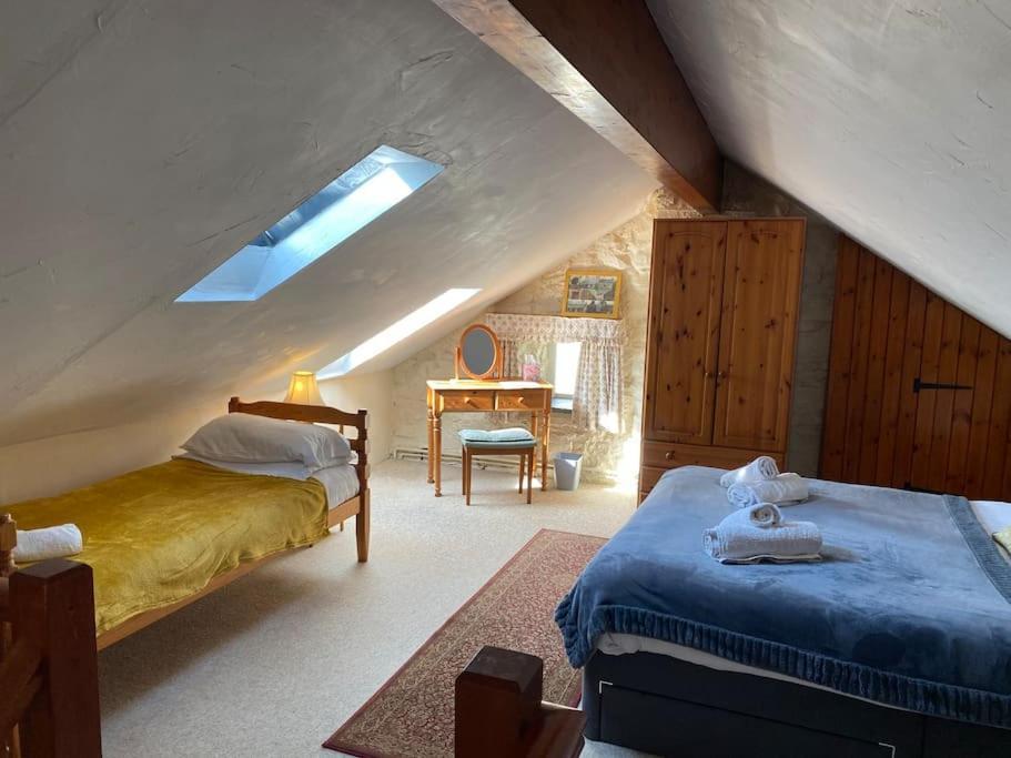 Banc Cottage Moylgrove Екстер'єр фото