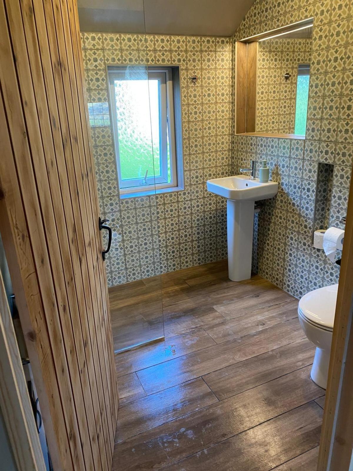 Banc Cottage Moylgrove Екстер'єр фото