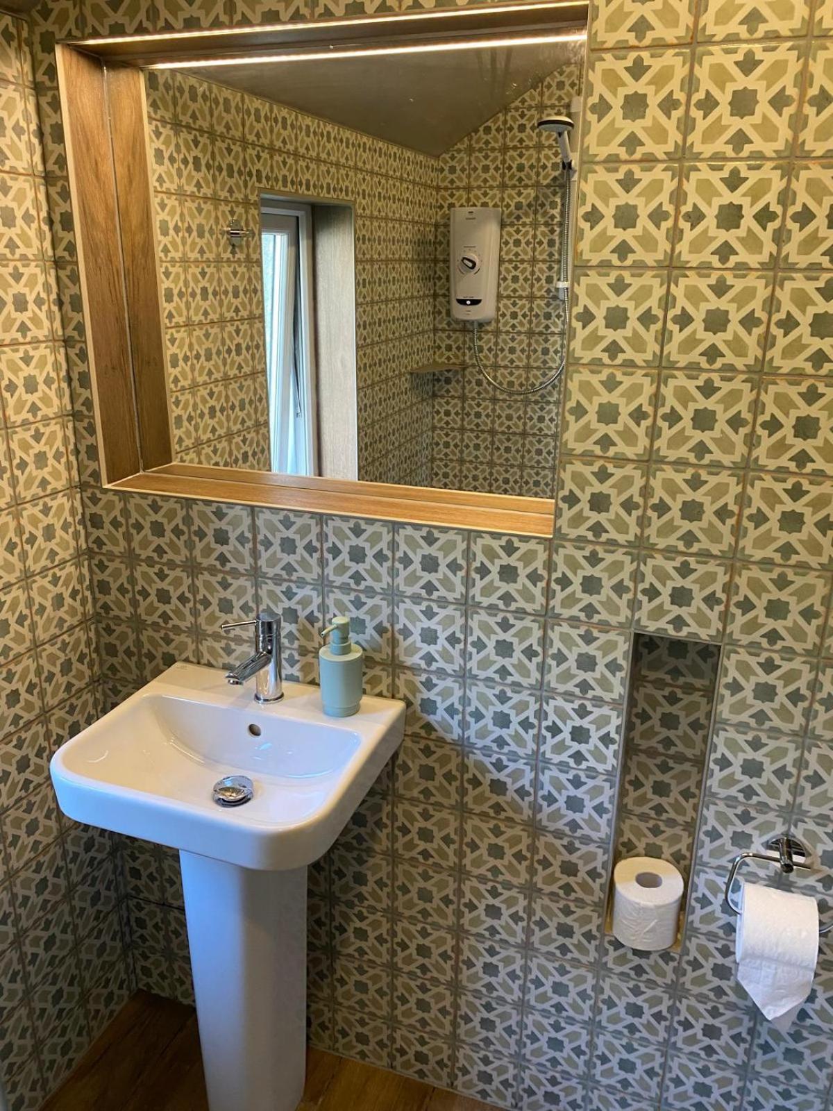 Banc Cottage Moylgrove Екстер'єр фото